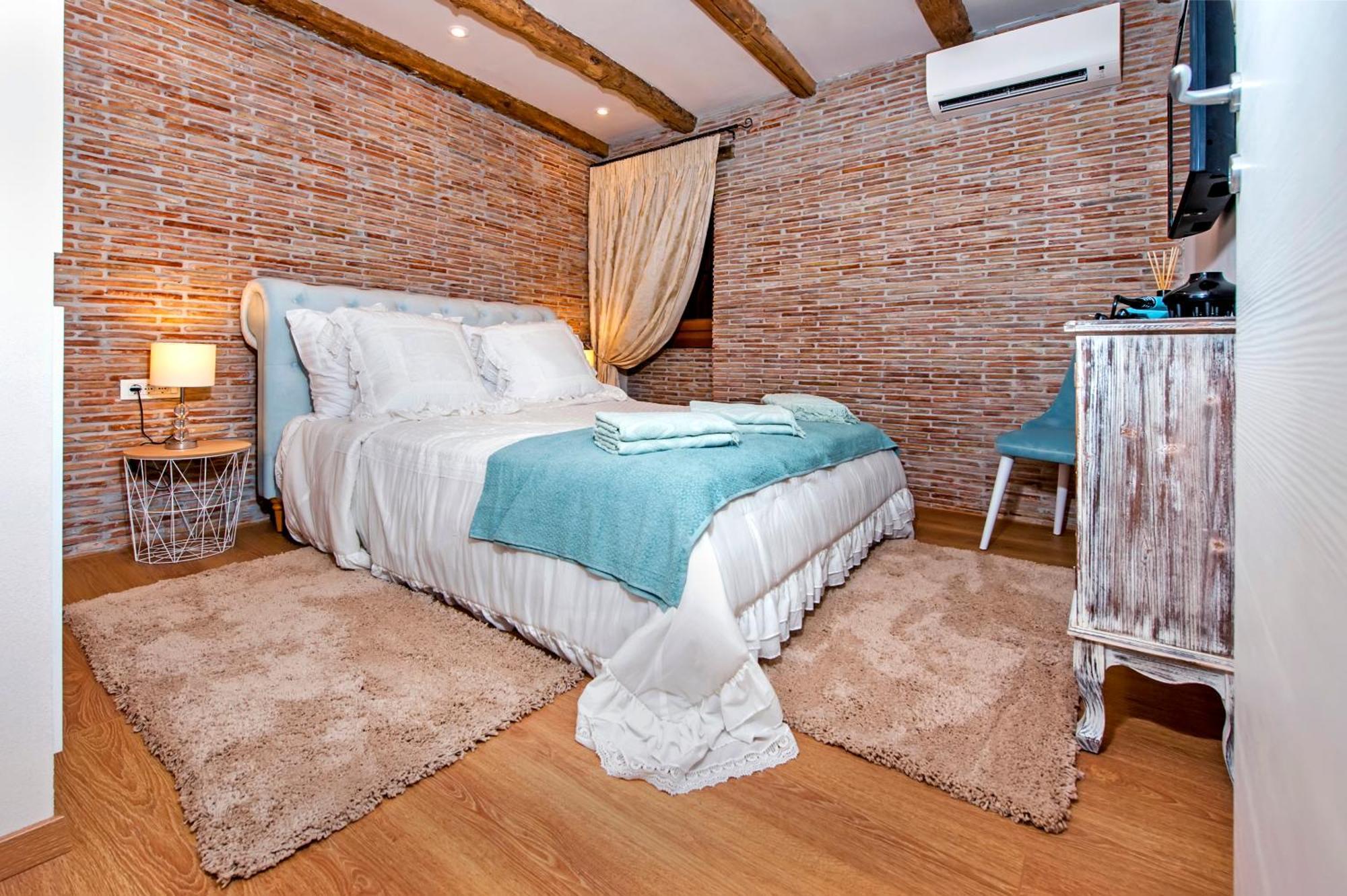 Apartments Casa De Amicis Rovinj Habitación foto